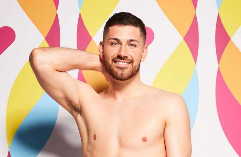 Love Island bombshell Scott’s secret ITV star ex revealed