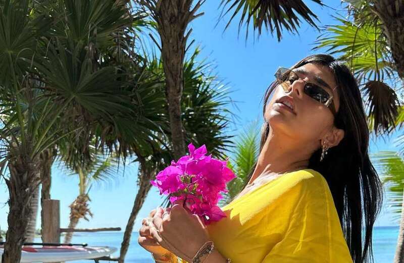 Mia Khalifa stuns fans in dental floss bikini as she poses on beach