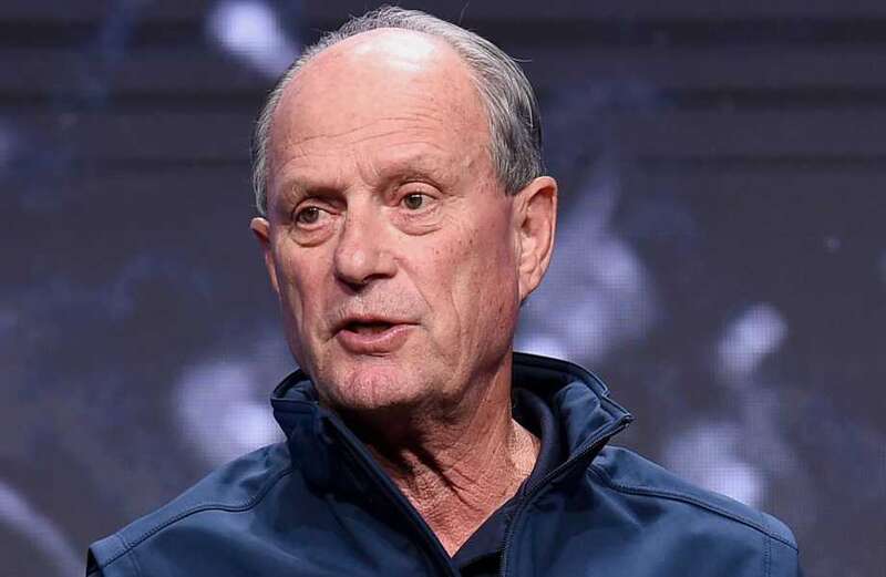 Who is Robert Ballard and when did he find the Titanic wreck?