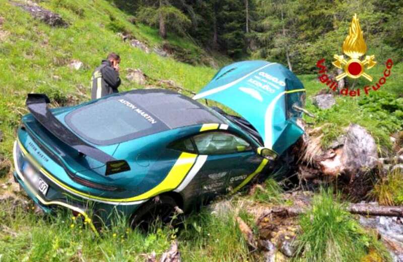 Driver wipes out £170k supercar on mountain pass and amazingly walks away