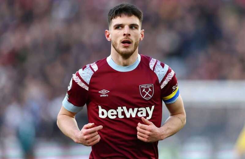 Ex-England ace reveals bizarre theory about Man City's Declan Rice transfer bid