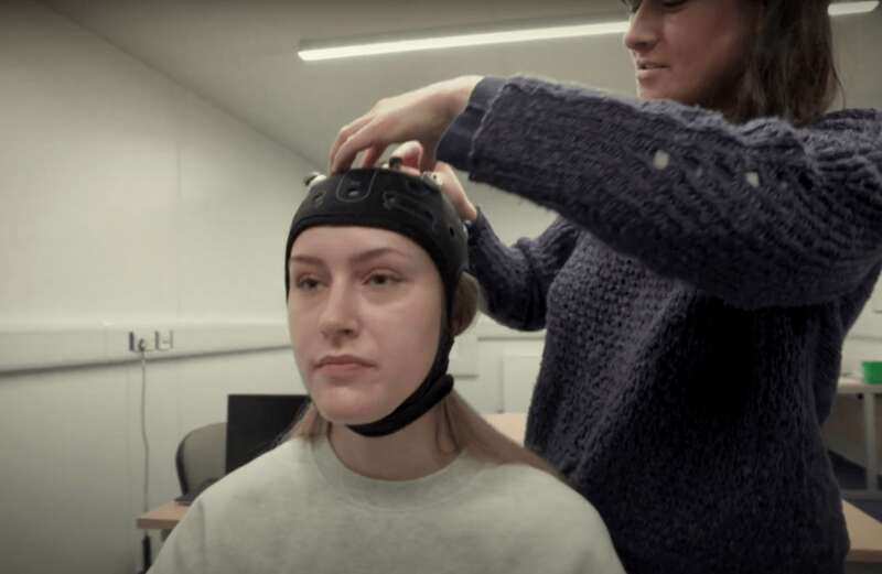 Brain-scanning HELMET 'detects signs of dementia in just 3 minutes'