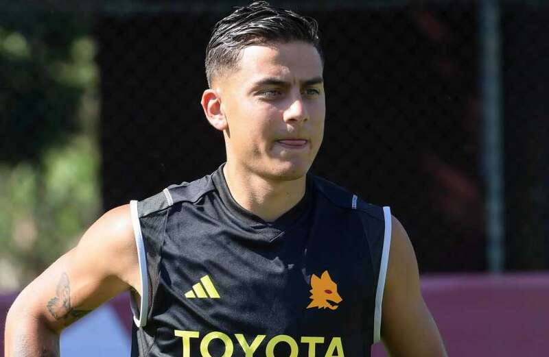 Chelsea fans no longer want Dybala transfer after being linked with another star