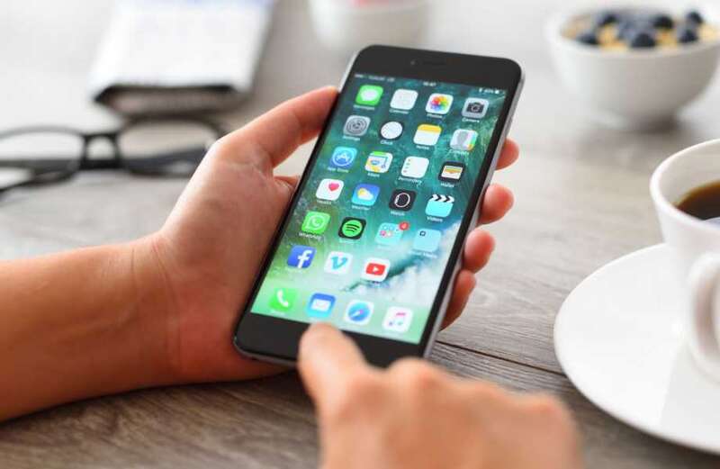 I'm a tech expert... here's five hidden iPhone tricks people don't know about