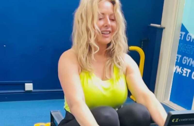 Carol Vorderman looks stunning in make-up free selfe as she works up a sweat in the gym