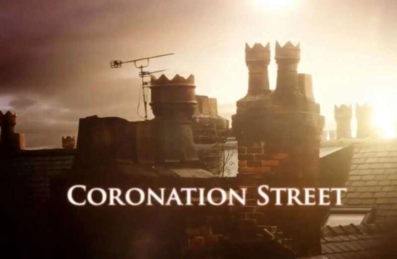 Coronation Street viewers open-mouthed as they recognise new arrival