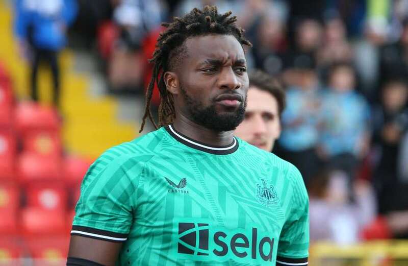 Newcastle boss Howe says Allan Saint-Maximin's £30m Saudi move is "above board"