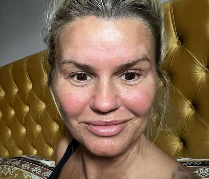 Kerry Katona reveals cancer scare after finding 'lump' under her armpit