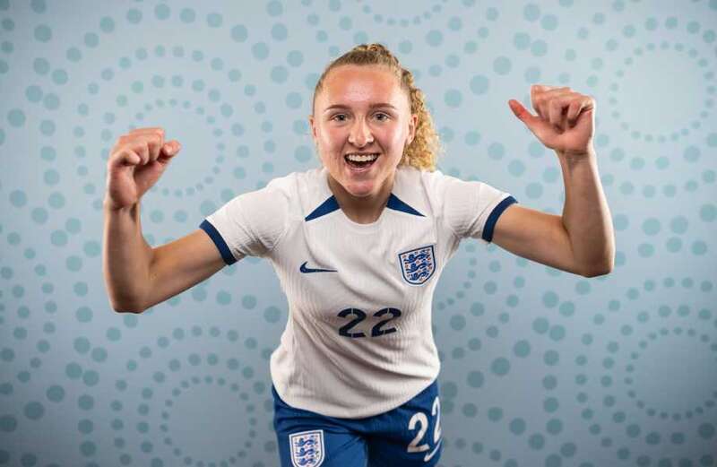 Meet England striker Katie Robinson