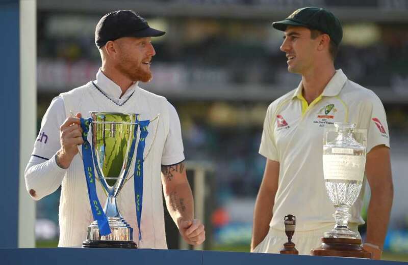 Ben Stokes tweets at 4am to clear up post-Ashes drinks tradition controversy