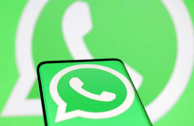 How to add contacts on WhatsApp