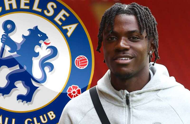 Chelsea launch 'shock £48m bid to beat Liverpool to Southampton star Lavia'