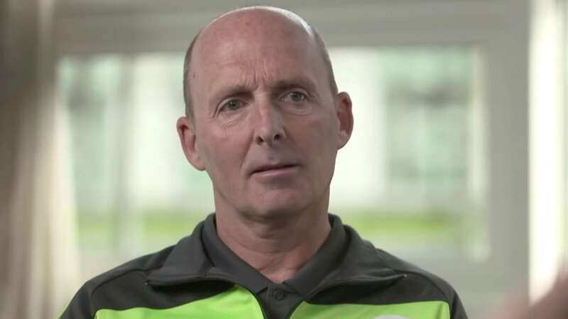 Former Premier League referee Mike Dean (Image: BBC Sport/YouTube)