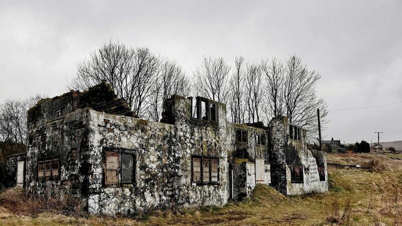 The Horse and Jockey Pub is still standing years after the doors finally shut (Image: mediadrumimages/Kyle Urbex)