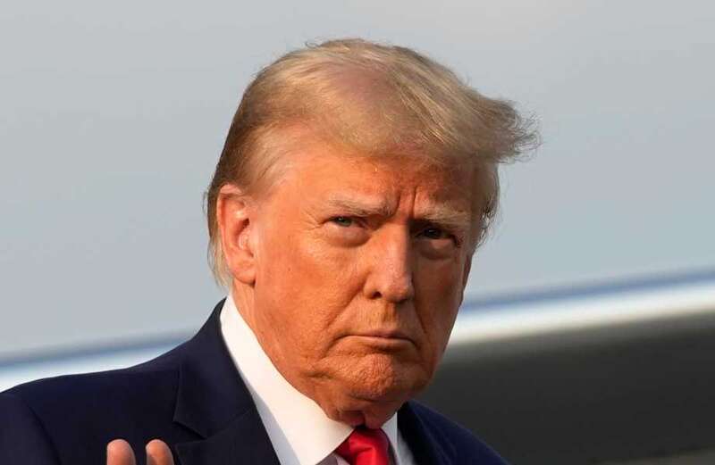 Trump turns himself in to have mugshot taken over bombshell 2020 election charges