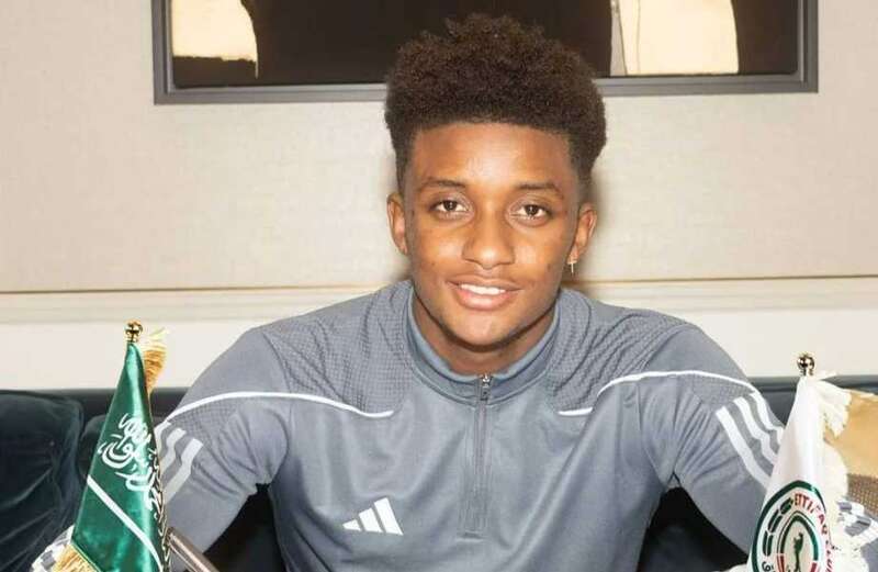 Demarai Gray completes Al-Ettifaq transfer as Everton release blunt statement