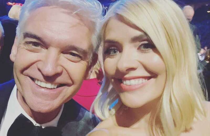 Phil Schofield removes pics of him & Holly from Instagram after unfollowing her