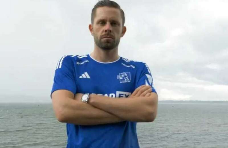 Sigurdsson set to play first professional game in 853 days after Everton exit