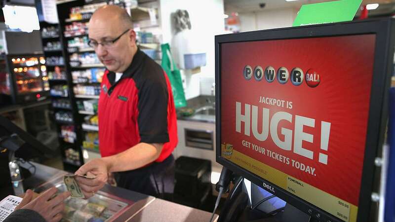 The Powerball prize has rolled over for a 31 consecutive week (Image: AP)