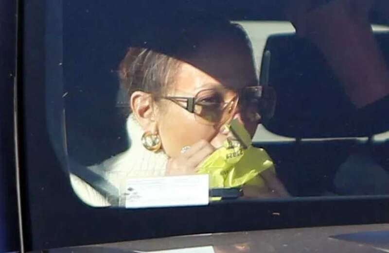 Jennifer Lopez tucks into cheeseburger at LA drive-thru with Ben Affleck