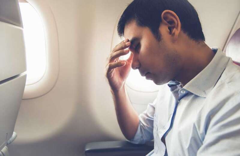 The big mistake everyone makes on the plane that will make your jet lag worse