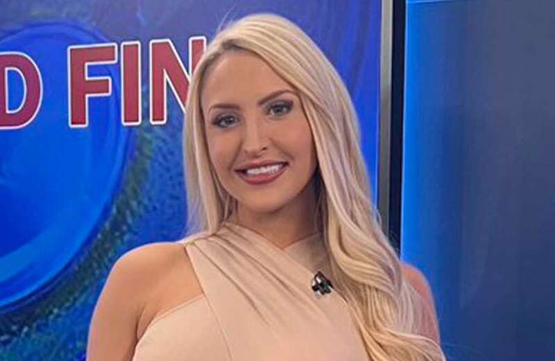 Emma Louise Jones looks stunning in tight outfit for Championship Grand Final