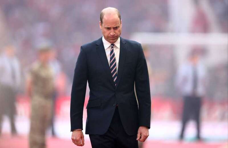 William hails 'legend' Bobby Charlton as he pays tribute to England star