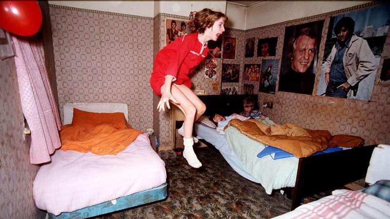 Enfield Poltergeist photographer explains what happened on night he saw haunting