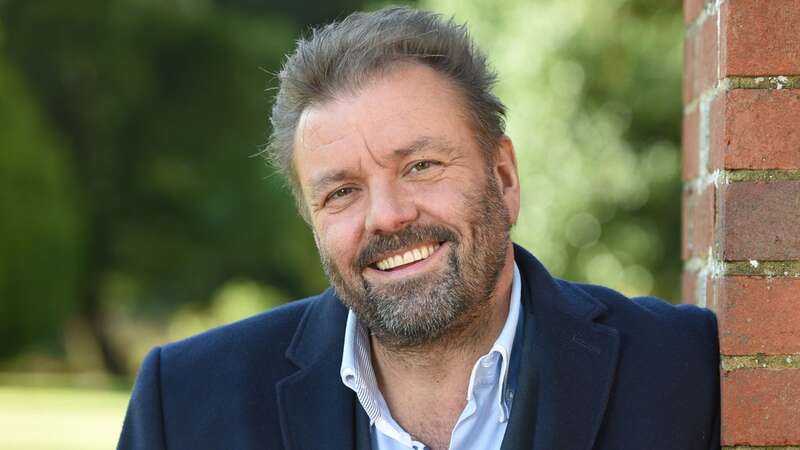 Homes Under The Hammer Martin Roberts