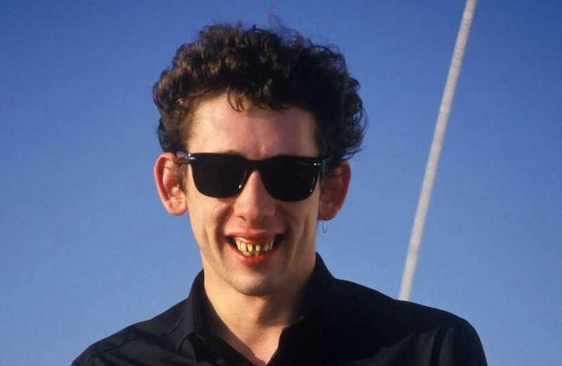 Final pic of Pogues icon Shane MacGowan following tragic death as tributes flow