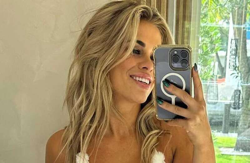 Paige VanZant left nothing to imagination - scroll down for more racy pics