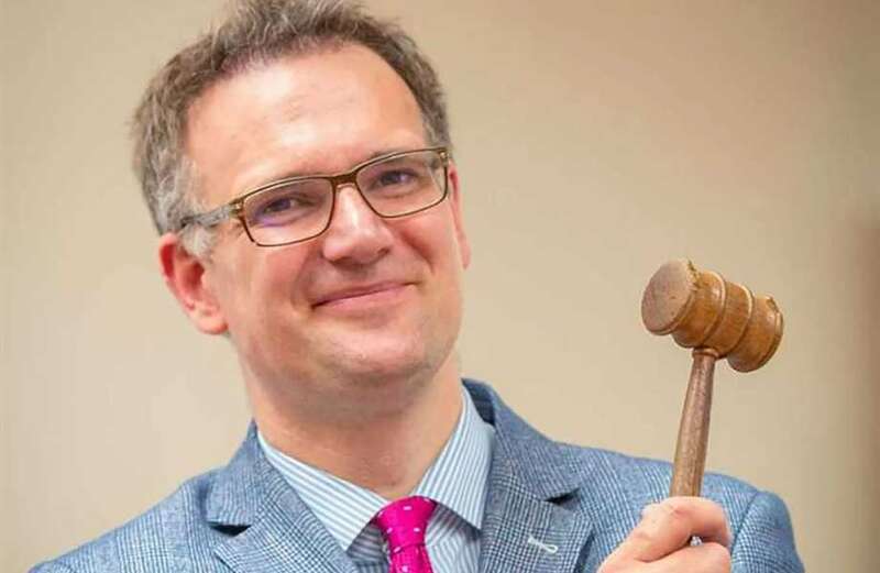 Bargain Hunt star claims he's 'never behaved aggressively towards his family’