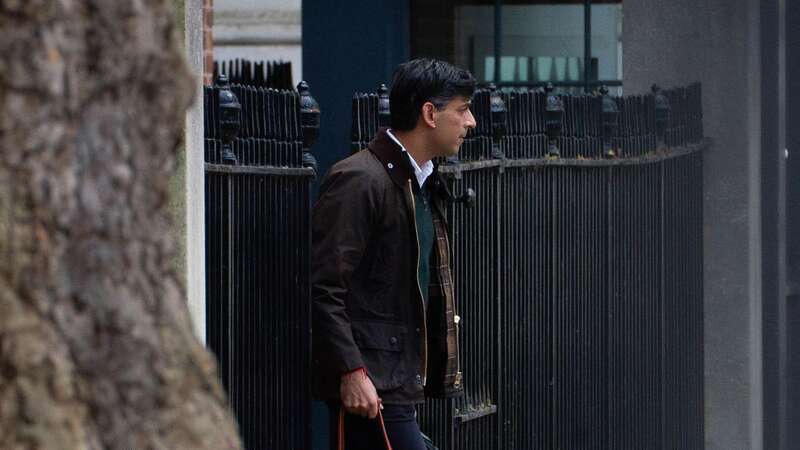 PM Rishi Sunak leaving No10 just days before Christmas (Image: PA)