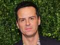 Hamlet actor Andrew Scott stops play after audience member spotted on laptop eiqruiduiqruprw