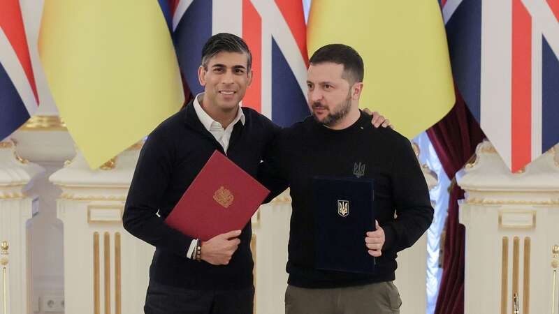 Rishi Sunak told Volodymyr Zelensky that the UK will not falter in its support (Image: OLEG PETRASYUK/EPA-EFE/REX/Shutterstock)