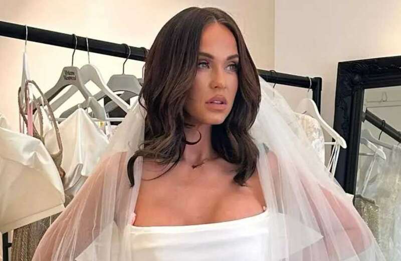 Vicky Pattison hits back at trolls after she's cruelly wedding-shamed