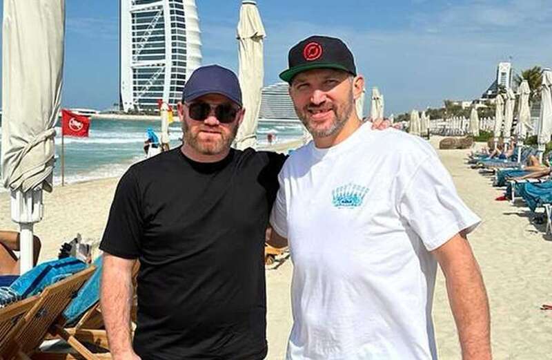 The England icon linked up with another sporting great on the beach