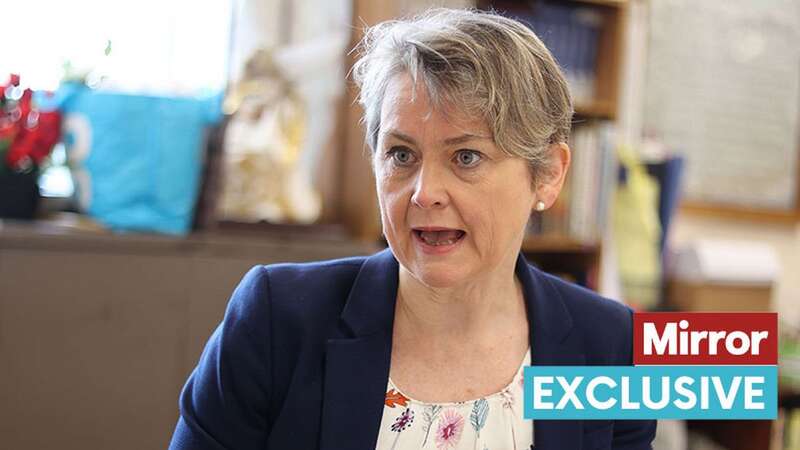 Shadow Home Secretary Yvette Cooper meeting anti-knife crime campaigners in Wellingborough (Image: Paul Marriott)