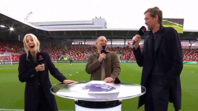 Lynsey Hipgrave, Joe Cole and Peter Crouch were left in hysterics when a conversation on strikers went awry (Image: TNT Sports)