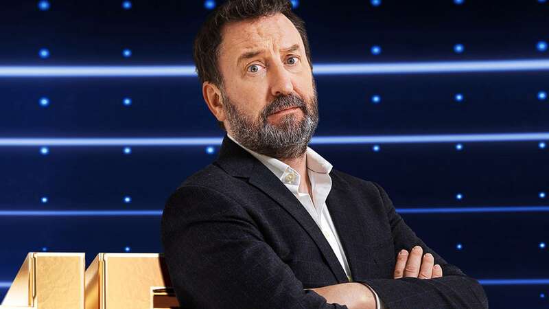 Lee Mack hosts Saturday night quiz show The 1% Club