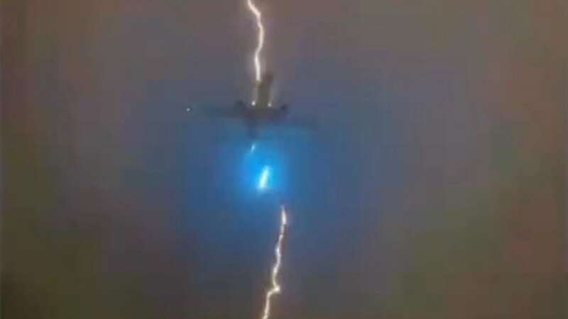 Moment massive lightning bolt strikes Boeing 777 airliner seconds after takeoff