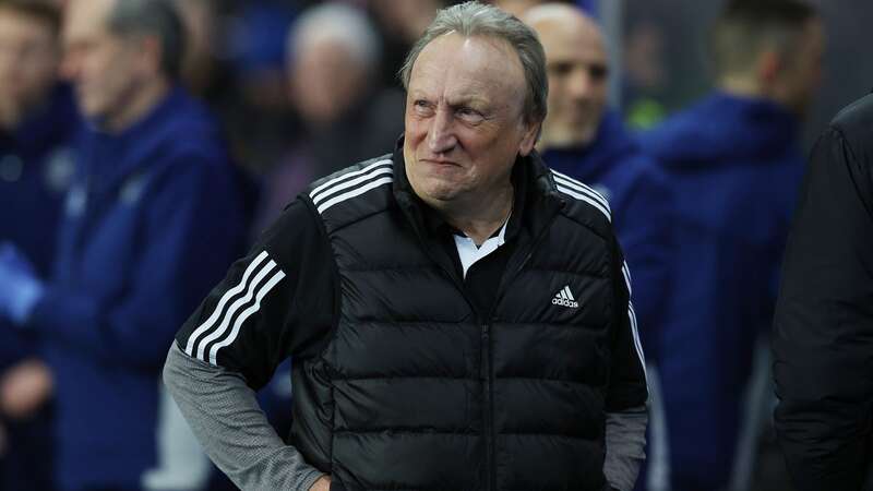 Neil Warnock has stepped down as Aberdeen