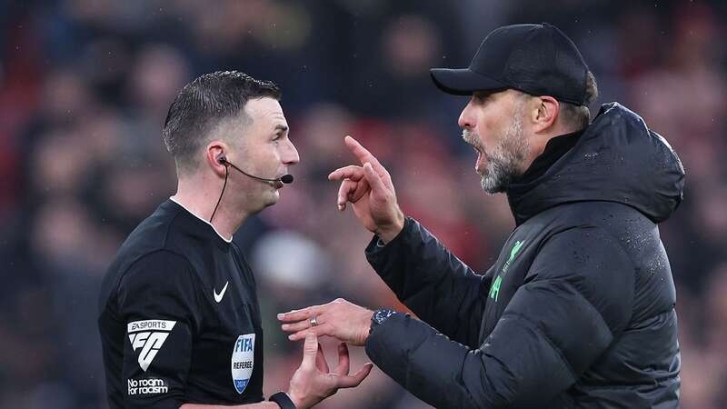 Jurgen Klopp confronted Michael Oliver after Liverpool