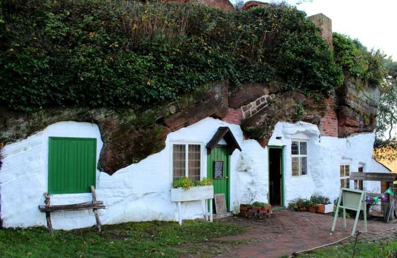 The earliest record of people living in the quirky rock houses was in 1777