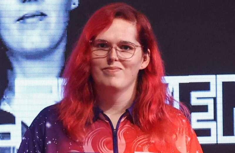 van Leuven has spoken about how she nearly lost her passion for darts before transitioning