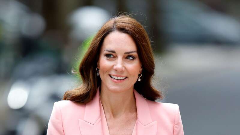 Kate Middleton shows her 