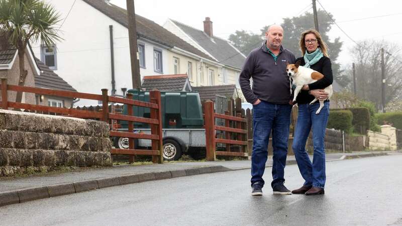 Residents Sue Lewis and Colin Barnett have had enough (Image: WalesOnline/ Rob Browne)