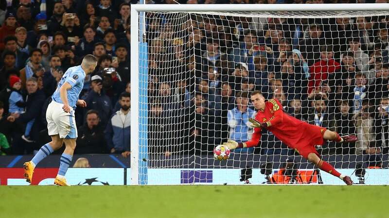 Mateo Kovacic was one of the City players to miss from the spot (Image: Phil Oldham/Colorsport/REX/Shutterstock)