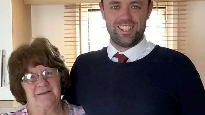 Daniel Snow, 33, with his late grandma, Jean Williams (Image: Daniel Snow/SWNS)