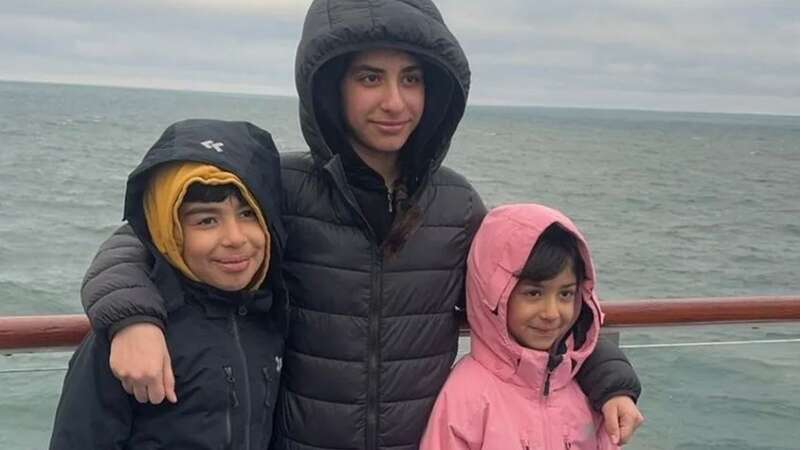 Sara (right) with her brother, Hussam, and sister, Rahaf (Image: BBC)